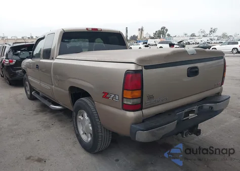 2004 GMC Sierra 1500 Slt Exte Slt z USA, uszkodzony, nr VIN 2GTEK19T741239753